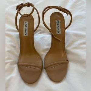 Steve Madden nude heels